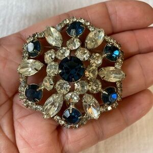 Blue Sapphire Colored Rhinestones‎ Vintage Jeweled Brooch
